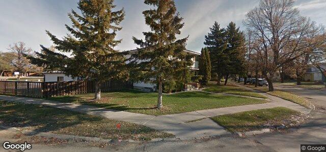 325 Booth Drive（加拿大曼尼托巴省温尼伯市）房屋照片