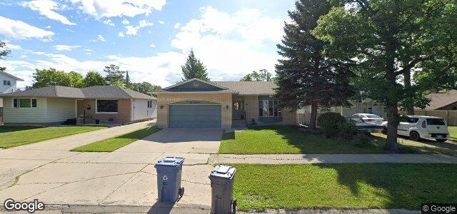 415 Wallasey Street（加拿大曼尼托巴省温尼伯市）房屋照片