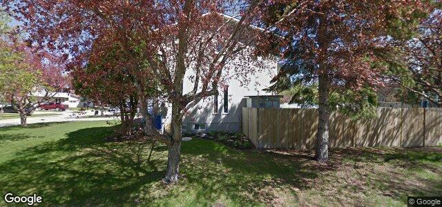 Photo of 82 Woodgreen Place in Winnipeg, Manitoba