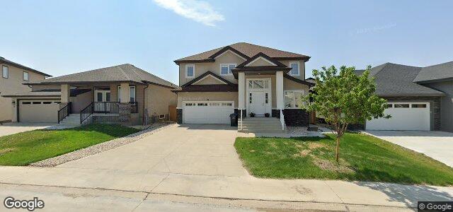 Larawan ng 10 Deer Ridge Bay sa Winnipeg, Manitoba