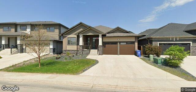 211 Highland Creek Road（加拿大曼尼托巴省温尼伯市）房屋照片