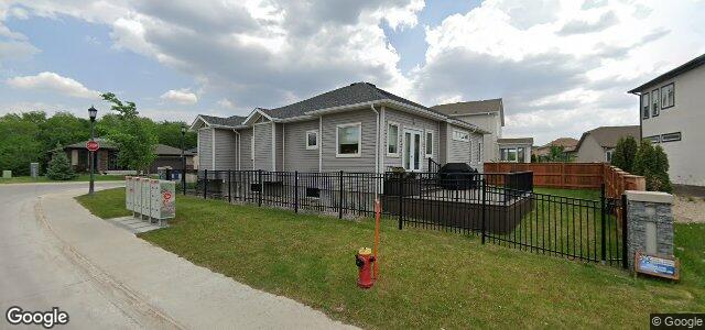 Photo of 30 Highland Creek Road in Winnipeg, Manitoba