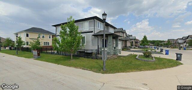 39 Maple Creek Road（加拿大曼尼托巴省温尼伯市）房屋照片