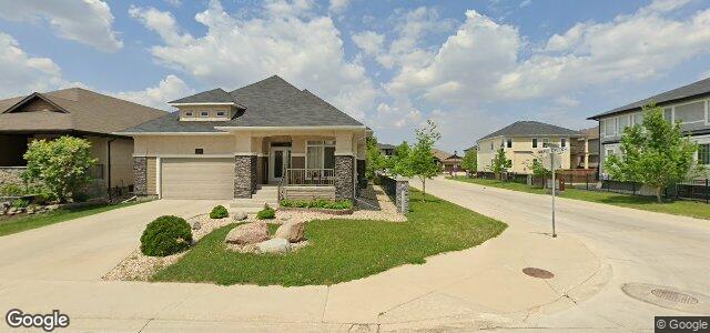 Larawan ng 49 Maple Creek Road sa Winnipeg, Manitoba