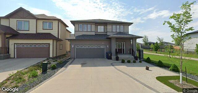 136 Red Spruce Road（加拿大曼尼托巴省温尼伯市）房屋照片