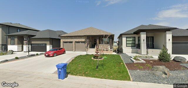 153 Springwater Road（加拿大曼尼托巴省温尼伯市）房屋照片