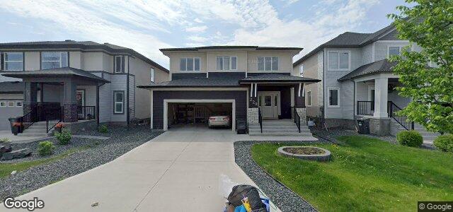 220 Creekside Road（加拿大曼尼托巴省温尼伯市）房屋照片