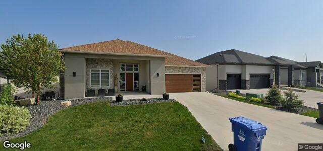 220 Lake Bend Road（加拿大曼尼托巴省温尼伯市）房屋照片