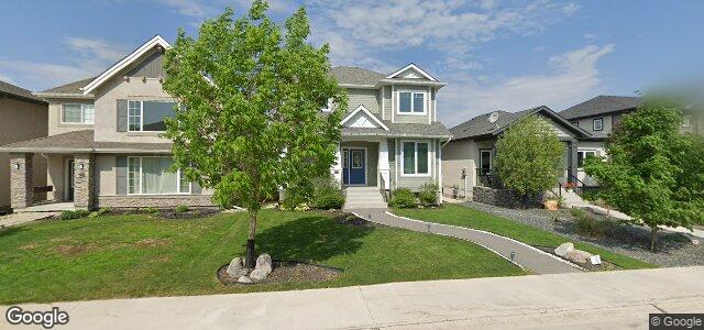 32 Red Spruce Road（加拿大曼尼托巴省温尼伯市）房屋照片