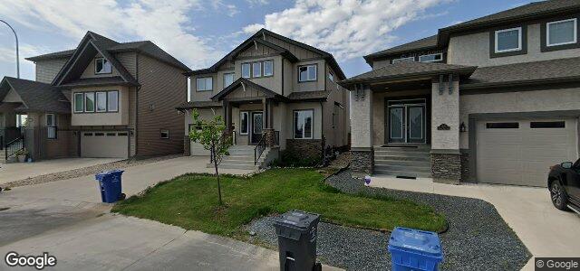 325 Bridge Lake Drive（加拿大曼尼托巴省温尼伯市）房屋照片