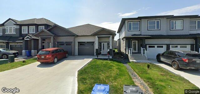 Photo of 170 Rowntree Avenue in Winnipeg, Manitoba