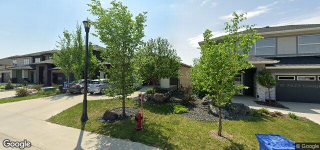 205 Willow Creek Road（加拿大曼尼托巴省温尼伯市）房屋照片