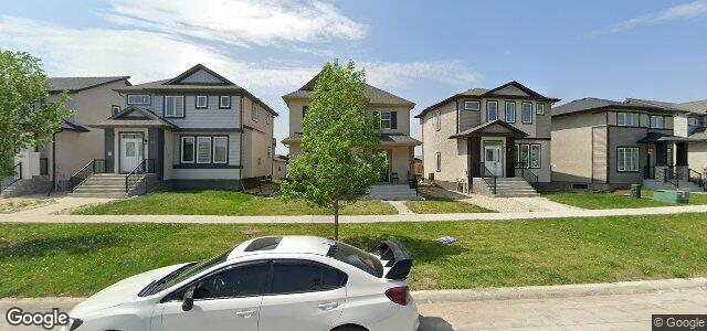 421 Bridge Lake Drive（加拿大曼尼托巴省温尼伯市）房屋照片