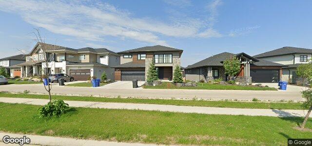 Photo of 671 Bridge Lake Drive in Winnipeg, Manitoba