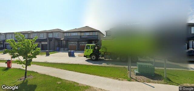 790 Bridge Lake Drive（加拿大曼尼托巴省温尼伯市）房屋照片