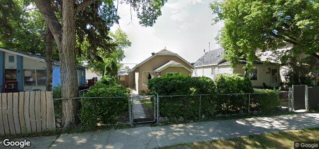 Photo of 1812 Elgin Avenue W in Winnipeg, Manitoba