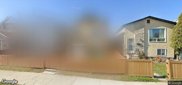 Photo of 1814 Ross Avenue W in Winnipeg, Manitoba