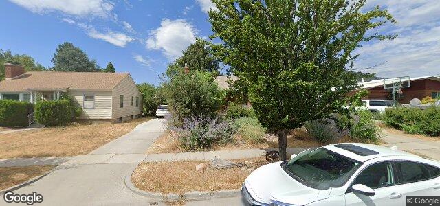 1823 Logan Avenue（加拿大曼尼托巴省温尼伯市）房屋照片