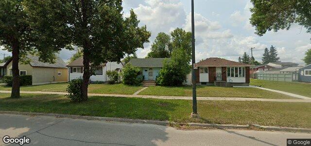 Photo of 1984 Pacific Avenue W in Winnipeg, Manitoba