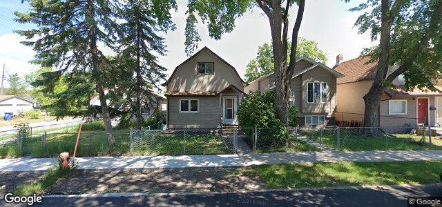 Photo of 53 Gallagher Avenue W in Winnipeg, Manitoba