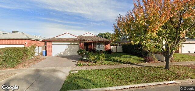 Larawan ng 112 Parkside Drive sa Winnipeg, Manitoba