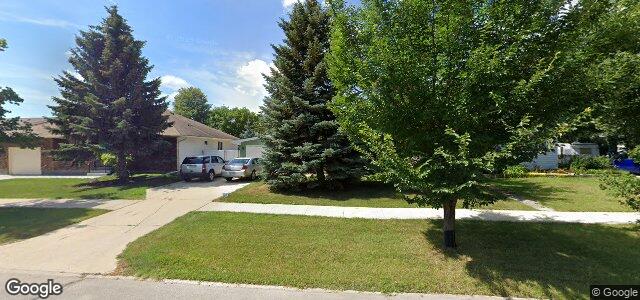 1016 Isbister Street（加拿大曼尼托巴省温尼伯市）房屋照片