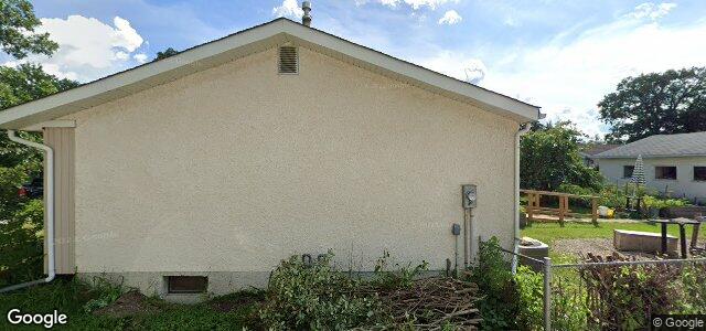 1118 Buchanan Boulevard（加拿大曼尼托巴省温尼伯市）房屋照片