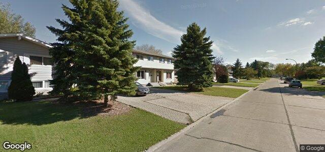 114 Bernadine Crescent（加拿大曼尼托巴省温尼伯市）房屋照片