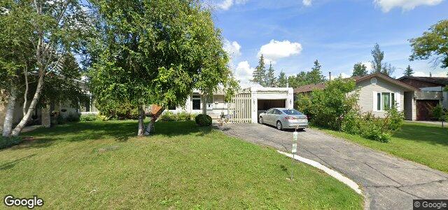 311 Risbey Crescent（加拿大曼尼托巴省温尼伯市）房屋照片