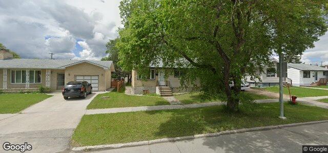 Photo of 628 Buchanan Boulevard in Winnipeg, Manitoba