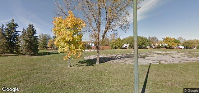 65 Bernadine Crescent（加拿大曼尼托巴省温尼伯市）房屋照片