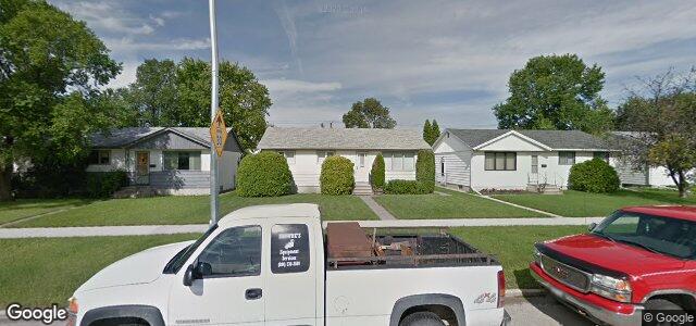 916 Buchanan Boulevard（加拿大曼尼托巴省温尼伯市）房屋照片