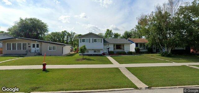 982 Buchanan Boulevard（加拿大曼尼托巴省温尼伯市）房屋照片