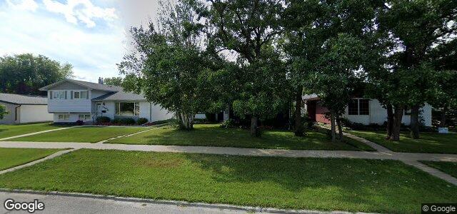 986 Buchanan Boulevard（加拿大曼尼托巴省温尼伯市）房屋照片