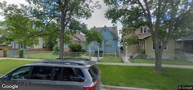 1008 Magnus Avenue（加拿大曼尼托巴省温尼伯市）房屋照片