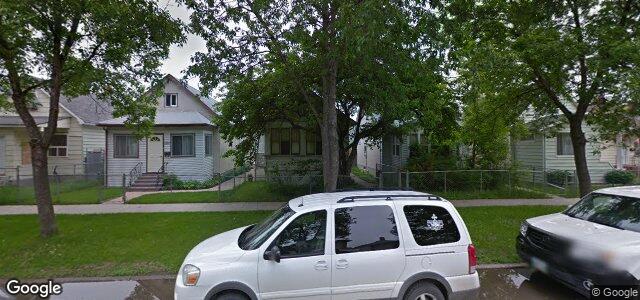 1055 Manitoba Avenue（加拿大曼尼托巴省温尼伯市）房屋照片