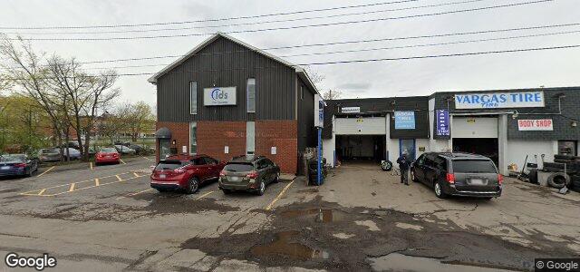 Photo of 816 Boyd Avenue in Winnipeg, Manitoba