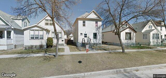 821 Manitoba Avenue（加拿大曼尼托巴省温尼伯市）房屋照片