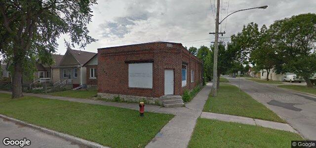 864 Boyd Avenue（加拿大曼尼托巴省温尼伯市）房屋照片