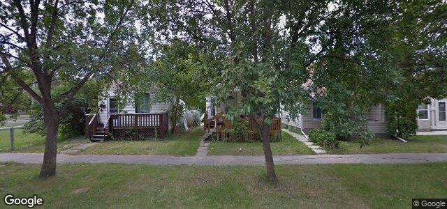 876 Boyd Avenue（加拿大曼尼托巴省温尼伯市）房屋照片