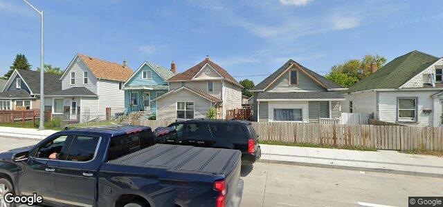 905 Selkirk Avenue（加拿大曼尼托巴省温尼伯市）房屋照片