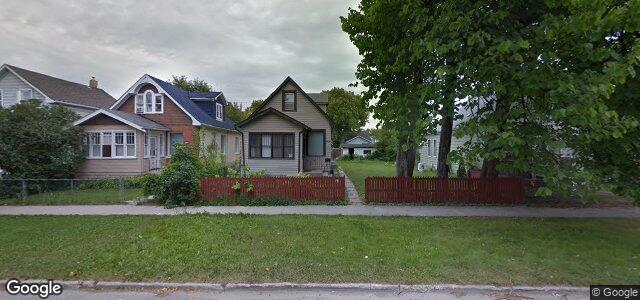 909 Manitoba Avenue（加拿大曼尼托巴省温尼伯市）房屋照片