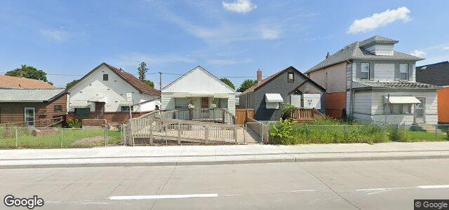 961 Selkirk Avenue（加拿大曼尼托巴省温尼伯市）房屋照片