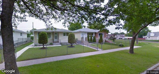 982 Manitoba Avenue（加拿大曼尼托巴省温尼伯市）房屋照片