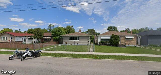 1469 Selkirk Avenue（加拿大曼尼托巴省温尼伯市）房屋照片