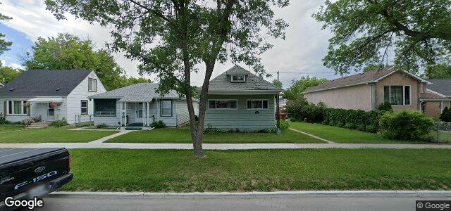 Photo of 1527 Manitoba Avenue in Winnipeg, Manitoba