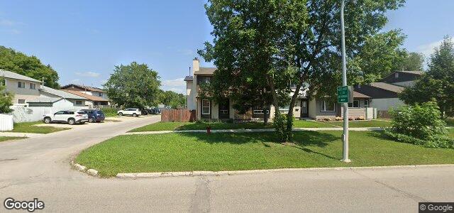 1045 Kildare Avenue E（加拿大曼尼托巴省温尼伯市）房屋照片