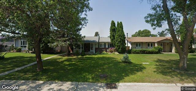 Photo of 11 Tunbridge Bay in Winnipeg, Manitoba