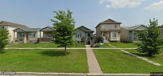 124 Redonda Street（加拿大曼尼托巴省温尼伯市）房屋照片