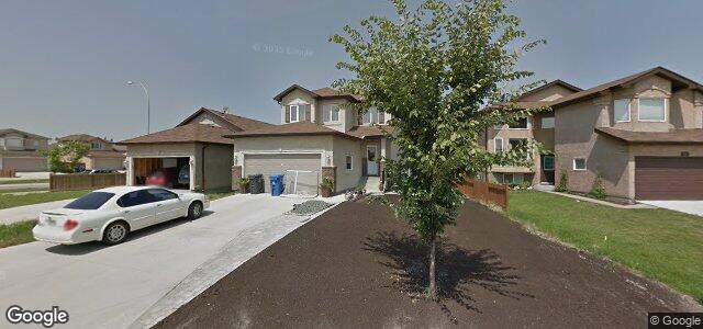 15 Remi Claeys Crescent（加拿大曼尼托巴省温尼伯市）房屋照片